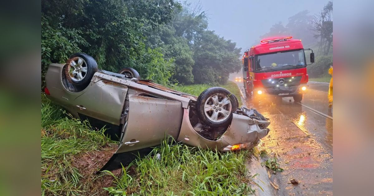 SC: Acidente grave com vÃ­tima encarcerada na BR-163 mobiliza os socorristas dos bombeiros